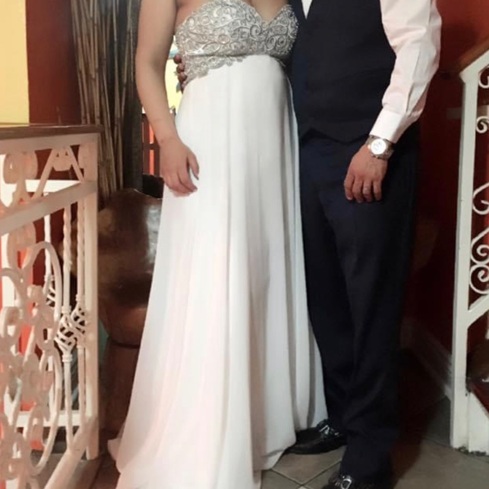 Wedding dress size 8